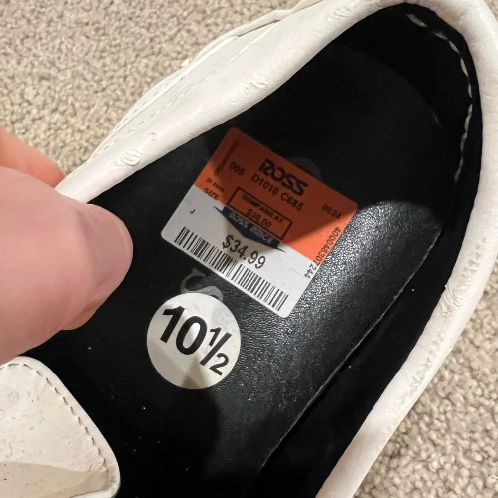GUESS Men's Classic White Slip-On Loafers